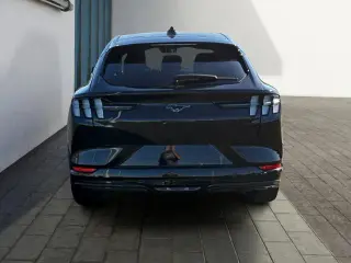Ford Mustang Mach-E 2026 AWD Premium 4dr SUV