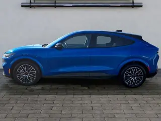 Ford Mustang Mach-E 2026 AWD Premium 4dr SUV