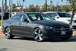 Mercedes-Benz C-Class 2022 C 300 4dr Sedán