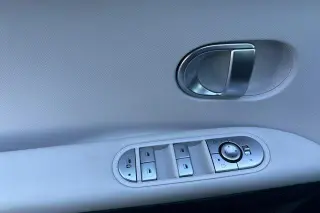 Hyundai IONIQ 5 2024 SE 4dr Crossover