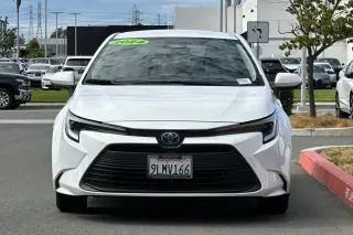 Toyota Corolla Hybrid 2024 SE 4dr Sedán