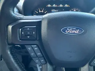 Ford F-150 2020 4x4 XLT 4dr SuperCrew 5.5 ft. SB
