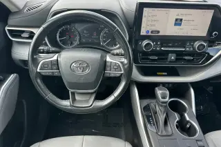 Toyota Highlander 2023 L 4 SUV