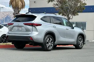 Toyota Highlander 2023 L 4 SUV