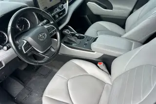 Toyota Highlander 2023 L 4 SUV
