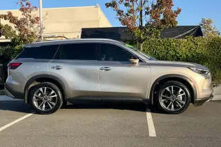 INFINITI QX60 2022 AWD Luxe 4dr SUV