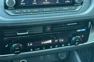 Nissan Rogue 2022 AWD SV 4dr Crossover