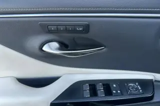 Lexus ES 350 2025 4dr Sedán