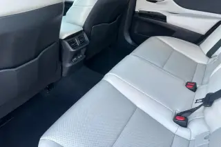 Lexus ES 350 2025 4dr Sedán