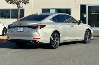 Lexus ES 350 2025 4dr Sedán
