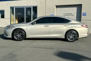 Lexus ES 350 2025 4dr Sedán