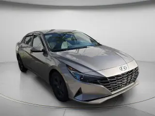 Hyundai ELANTRA 2023 SEL 4dr Sedán
