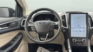 Ford Edge 2022 AWD Titanium 4dr Crossover