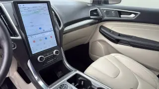 Ford Edge 2022 AWD Titanium 4dr Crossover