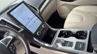 Ford Edge 2022 AWD Titanium 4dr Crossover