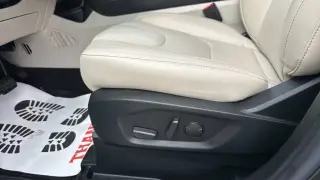 Ford Edge 2022 AWD Titanium 4dr Crossover