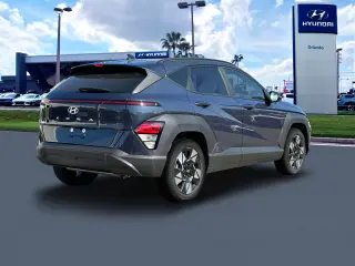 Hyundai KONA 2024 SEL 4puertas Crossover