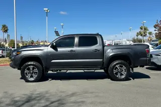 Toyota Tacoma 2021 4x4 TRD Pro 4dr Double Cab 5.0 ft SB 6M