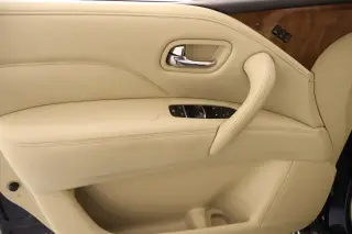 INFINITI QX80 2019 AWD Luxe 4dr SUV