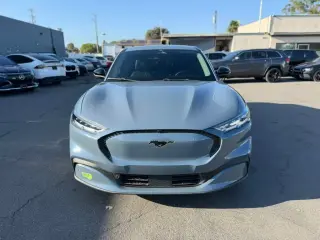 Ford Mustang Mach-E 2023 Select 4dr SUV