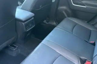 Toyota RAV4 2021 XLE Premium SUV 4 puertas