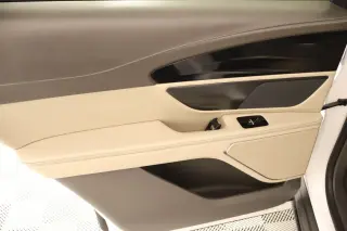 Lincoln Nautilus Híbrido 2024 AWD Premiere 4dr SUV