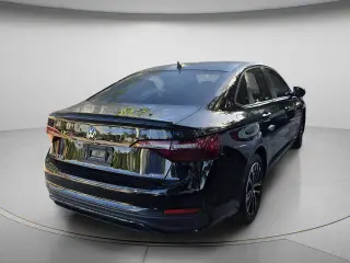 Volkswagen Jetta 2024 Sport sedán 4 puertas 8A