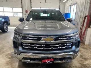Chevrolet Silverado 1500 2023 4x4 LTZ 4dr Crew Cab 5.8 ft. SB