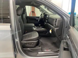 Chevrolet Silverado 1500 2023 4x4 LTZ 4dr Crew Cab 5.8 ft. SB