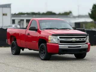 Chevrolet Silverado 1500 2011 4x4 Work Truck 2dr Regular Cab 6.5 ft. SB