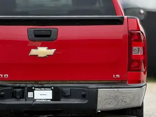 Chevrolet Silverado 1500 2011 4x4 Work Truck 2dr Regular Cab 6.5 ft. SB