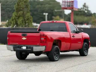 Chevrolet Silverado 1500 2011 4x4 Work Truck 2dr Regular Cab 6.5 ft. SB