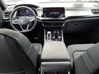 Volkswagen Atlas Cross Sport 2025 SE 4dr SUV con Tecnología