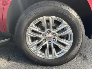 GMC Yukon 2021 4x4 SLT 4dr SUV