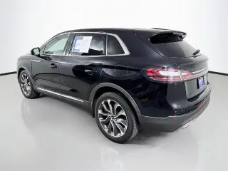 Lincoln Nautilus 2022 AWD Reserve 4dr SUV