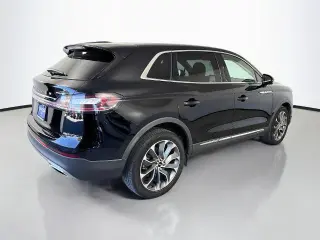 Lincoln Nautilus 2022 AWD Reserve 4dr SUV