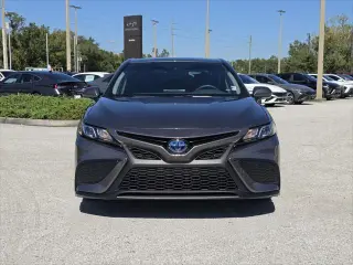 Toyota Camry Hybrid 2024 SE 4dr Sedán