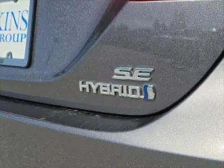Toyota Camry Hybrid 2024 SE 4dr Sedán