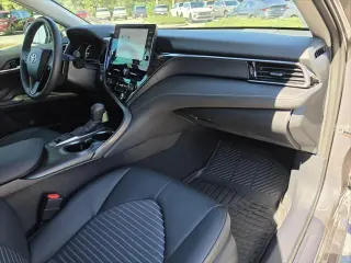 Toyota Camry Hybrid 2024 SE 4dr Sedán