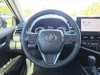 Toyota Camry Hybrid 2024 SE 4dr Sedán