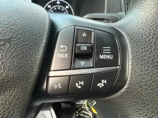 Ford Transit 2025 250 3dr LWB Techo Bajo Furgón de Carga