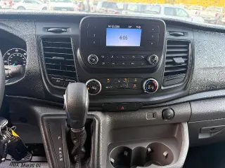 Ford Transit 2025 250 3dr LWB Techo Bajo Furgón de Carga