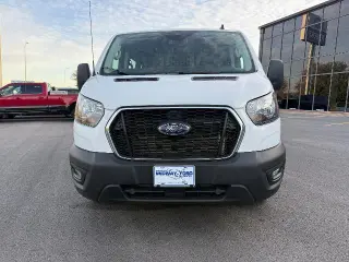 Ford Transit 2025 250 3dr LWB Techo Bajo Furgón de Carga