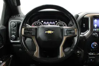 Chevrolet Silverado 1500 2019 4x4 High Country 4dr Crew Cab 5.8 ft. SB