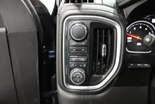 Chevrolet Silverado 1500 2019 4x4 High Country 4dr Crew Cab 5.8 ft. SB