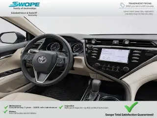 Toyota Camry 2018 LE sedán 4 puertas