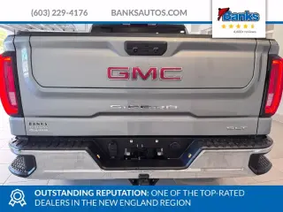 GMC Sierra 1500 2024 4x4 SLT 4dr Crew Cab 5.8 ft. SB