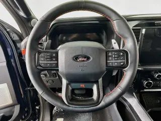 Ford F-150 2026 4x4 Raptor 4 puertas SuperCrew 5.5 pies. SB