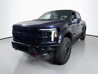 Ford F-150 2026 4x4 Raptor 4 puertas SuperCrew 5.5 pies. SB