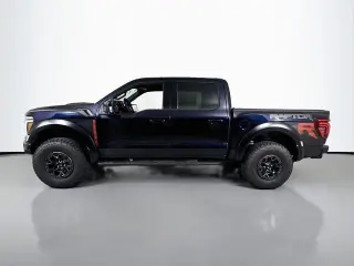 Ford F-150 2026 4x4 Raptor 4 puertas SuperCrew 5.5 pies. SB